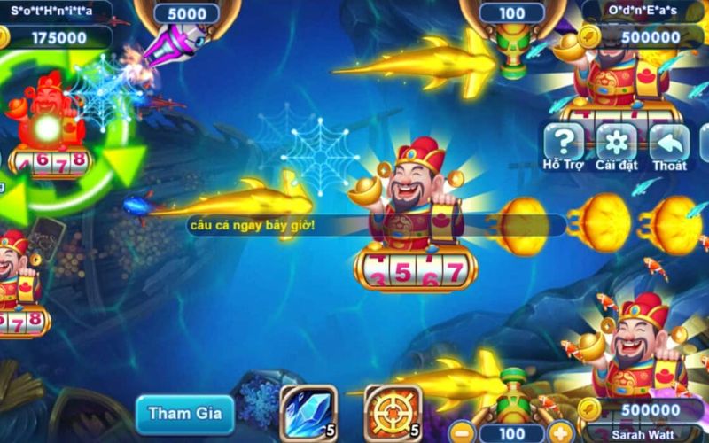 người chơi tiêu diệt boss rồng vàng bắn cá Hitclub